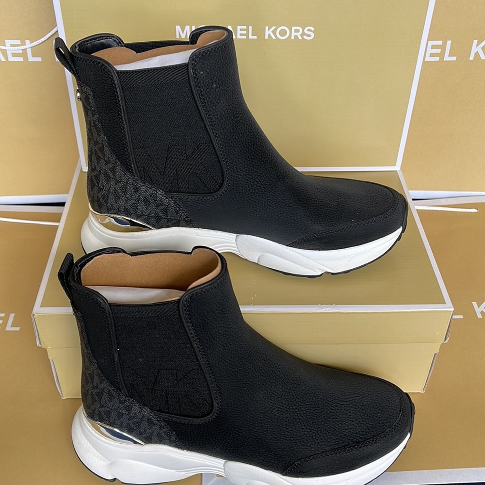 Michael Kors Katrina Bootie Tumbled Leather 49R2KAFE5L - Picture 4 of 16